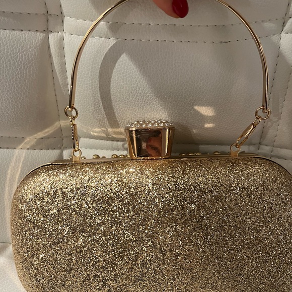 Gorgeous evening clutch - Picture 4 of 5